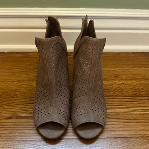 Ana Open toe booties